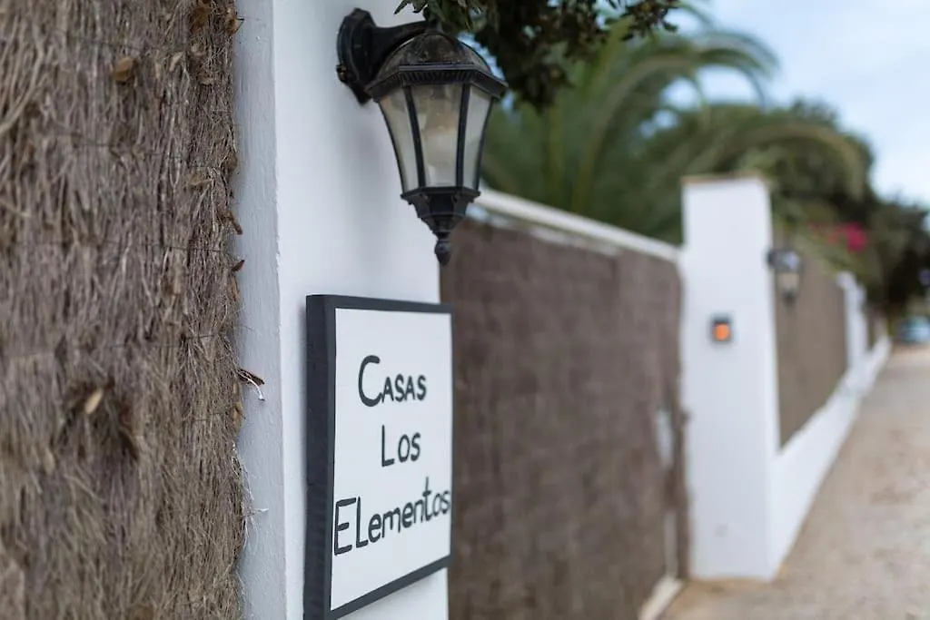 Hébergement de vacances Villa Loft De Diseno Con Piscina Cerca De La Playa à Zahora